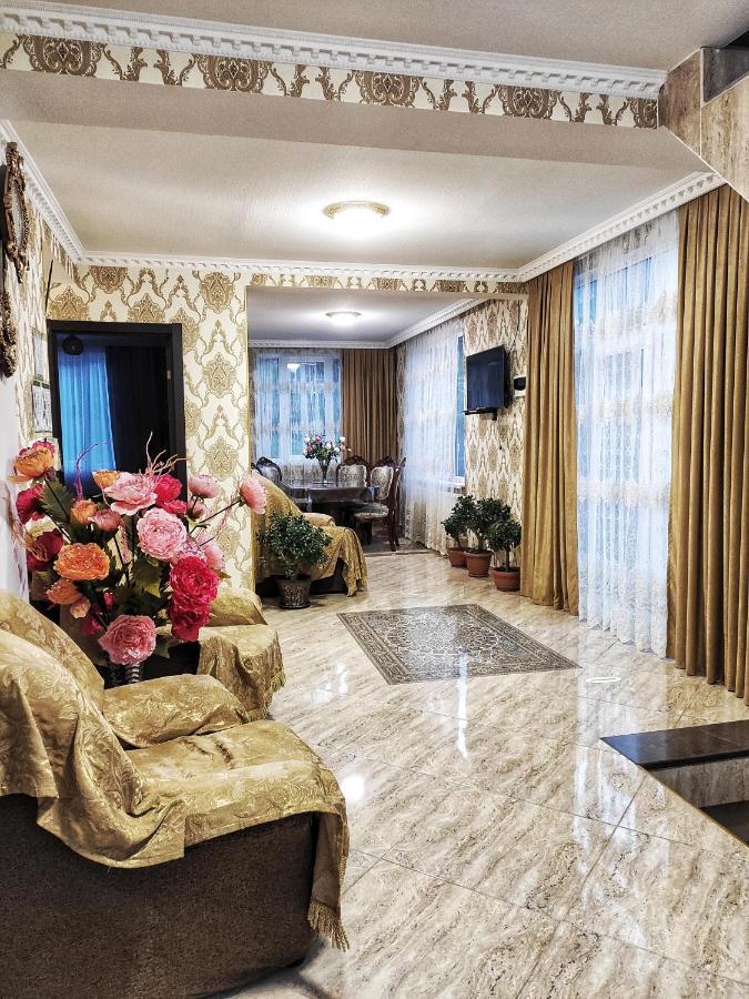 קזבגי Sophia'S Guesthouse מראה חיצוני תמונה